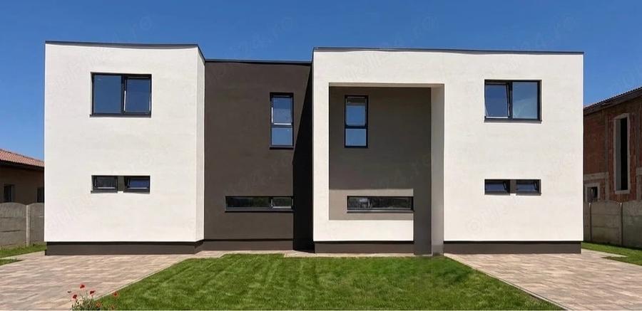 Casă cu Teren 610 Mp în Dumbrăvița