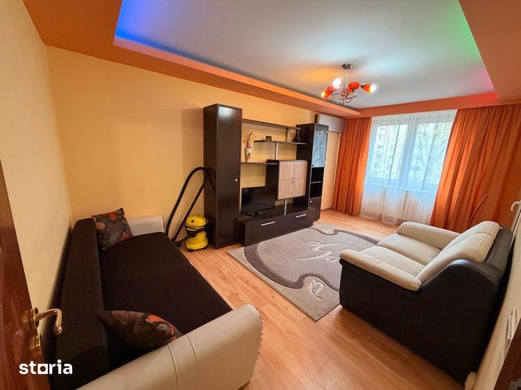 Apartament cu 3 camere decomandat, mobilat în Berceni