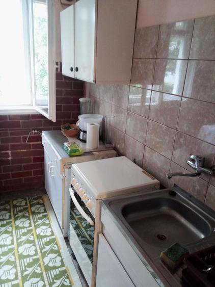 Garsonieră decomandată în Drumul Taberei