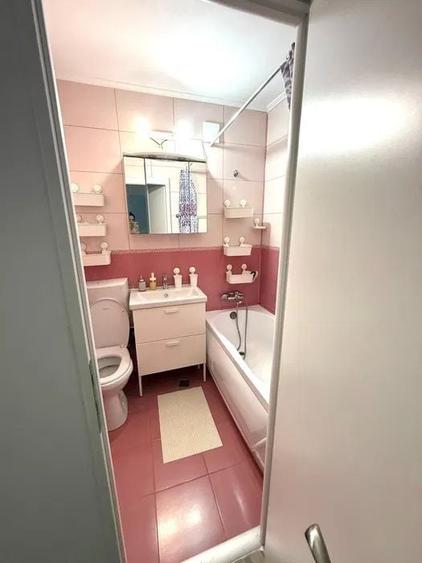 Apartament cu 3 camere decomandat, mobilat în Drumul Taberei