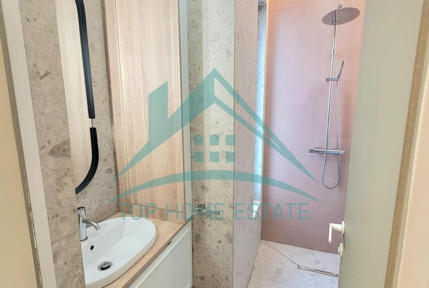 Apartament cu 2 camere semidecomandat, mobilat în Ultracentral