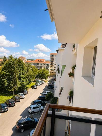Apartament cu 2 camere decomandat în Ultracentral