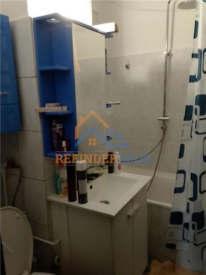 Apartament cu 2 camere decomandat în Viilor