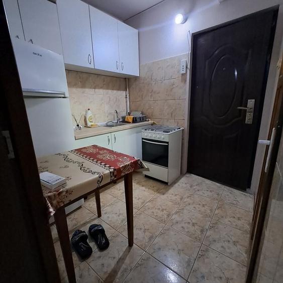 Garsonieră decomandată în Exterior Vest