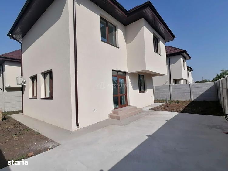 Casă cu 4 camere cu Teren 300 Mp în Prelungirea Ghencea
