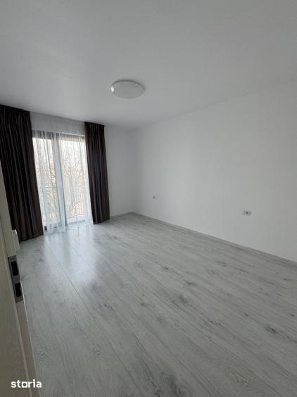 Apartament de vanzare et 3, bloc Liberta?ii, langa Parcul Liberta?ii - 9