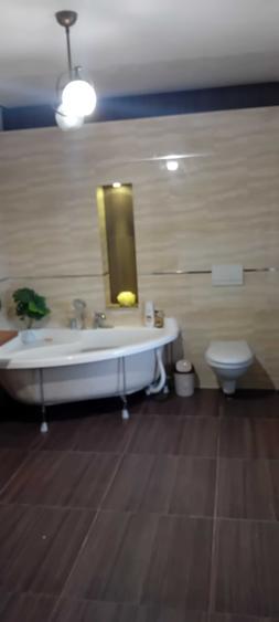 Casă cu 3 camere în Exterior Vest