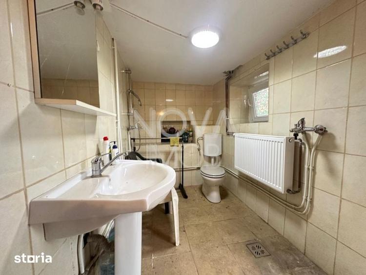 Casă cu 2 camere cu Teren 8356 Mp în Țichindeal