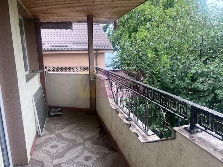 Casă individuală cu 3 camere cu Canalizare în Giurgiului