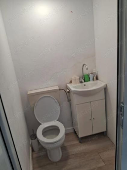 Spațiu comercial, de 40 mp, în Central