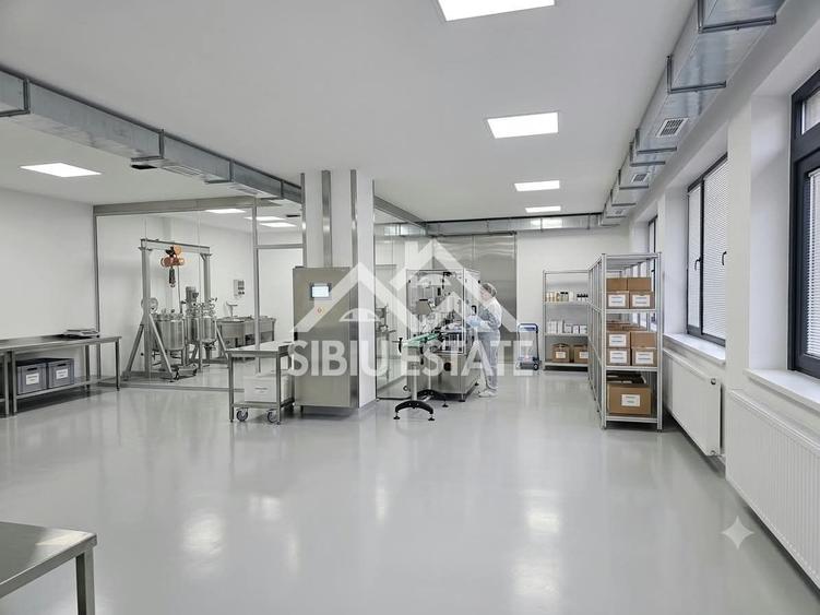 Spațiu comercial, de 140 mp, în Central