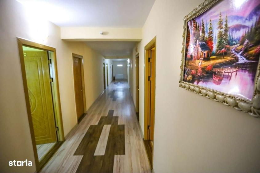 Spațiu comercial, de 2,200 mp, în Central