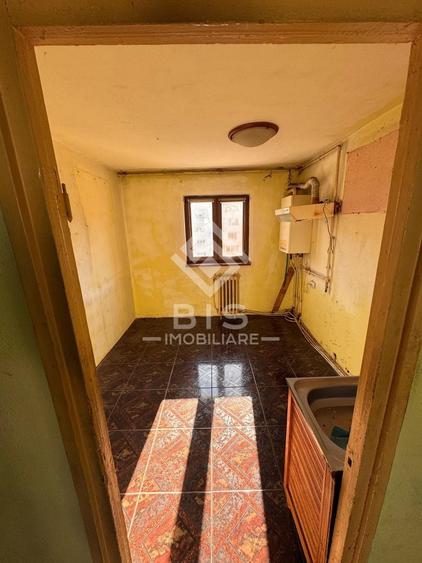 Apartament cu 3 camere decomandat în Sud-Est