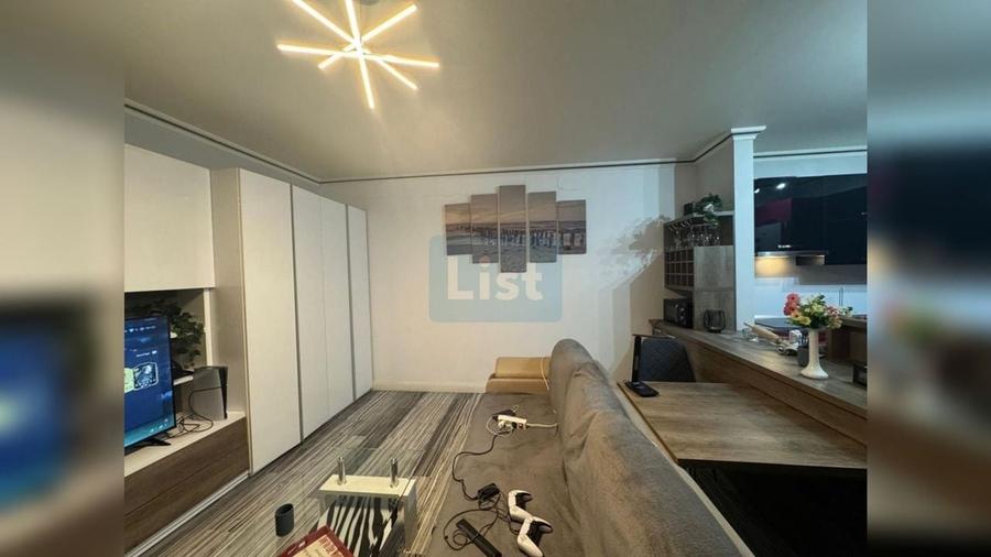 Apartament cu 2 camere semidecomandat, mobilat în Semicentral