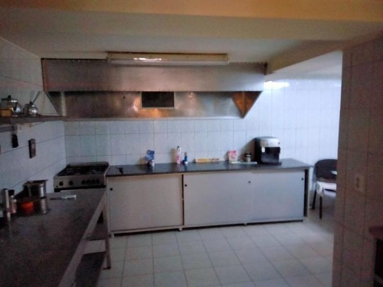 Proprietate specială, de 385 mp, în Rovine