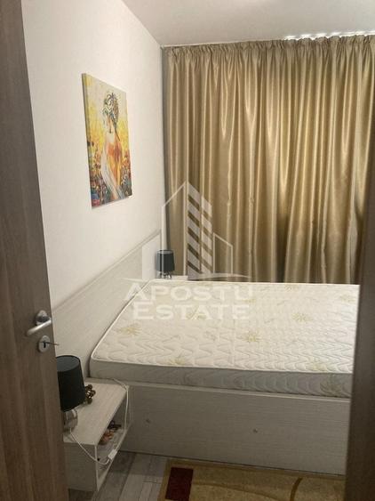Apartament cu 2 camere semidecomandat, mobilat în Central