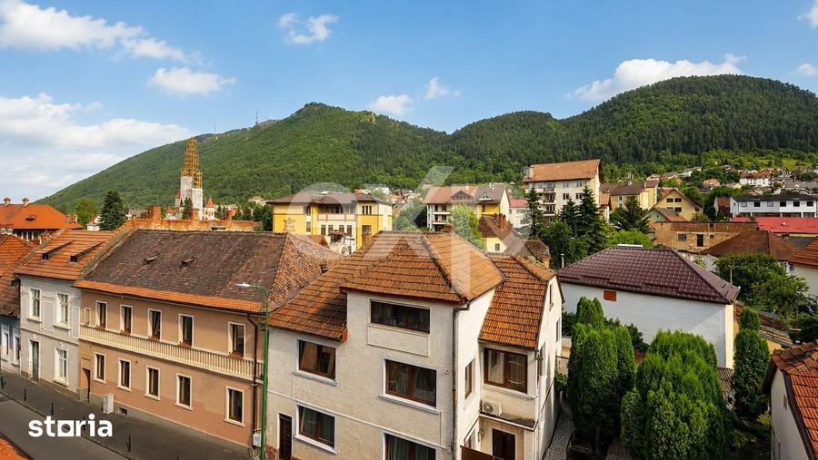 Apartament cu 3 camere în Schei