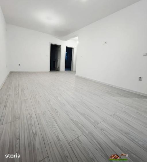 Casă cu 3 camere cu Teren 300 Mp în Ciurea
