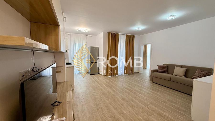Apartament cu 2 camere semidecomandat, mobilat în Florești