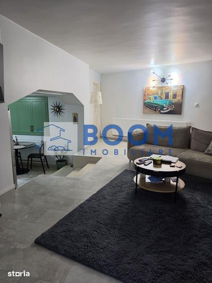 Casă cu 5 camere cu Teren 650 Mp în Dăești
