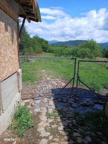 Teren de 6719 mp, în Galeșu