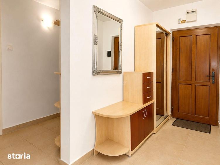 Apartament cu 4 camere decomandat în Progresul