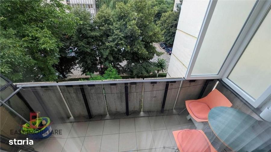 Apartament cu 2 camere decomandat în Semicentral