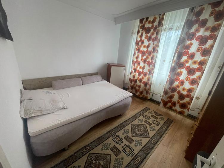 Apartament cu 2 camere decomandat în Mircea cel Bătrân