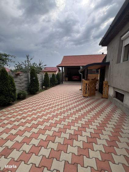 Casă cu 4 camere cu Teren 435 Mp în Vințu de Jos