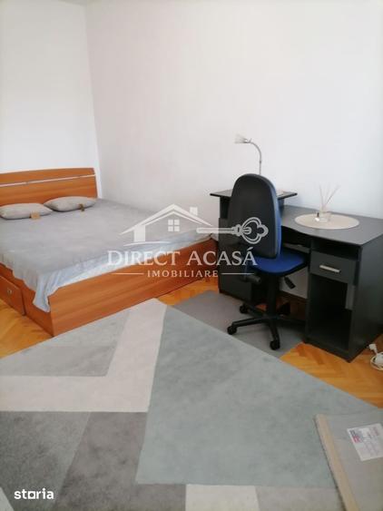 Apartament cu 3 camere în Dâmbu Pietros