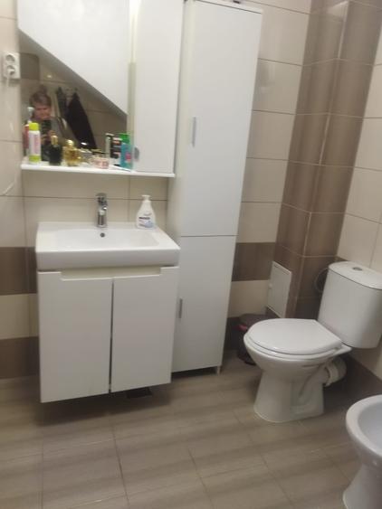 Casă individuală cu 5 camere cu Canalizare în Galata