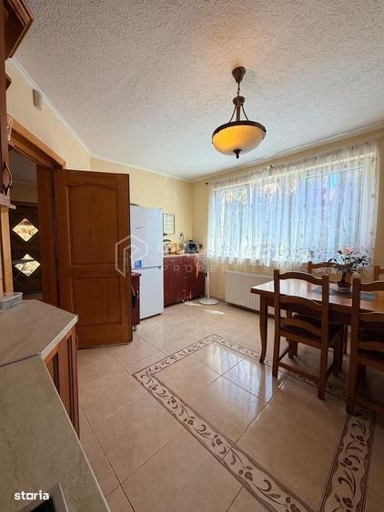 Casă cu 4 camere cu Teren 690 Mp în Sâncraiu de Mureș