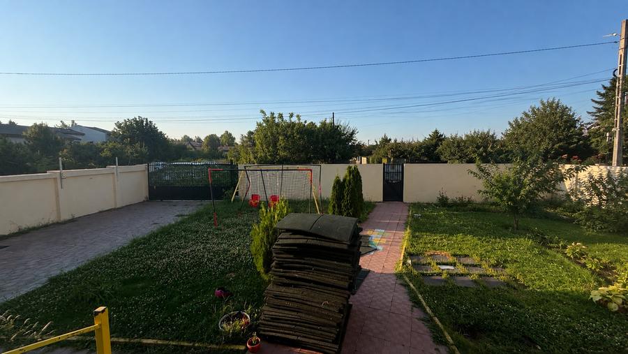 Casă individuală cu 11 camere cu Teren 1300 Mp în Pipera