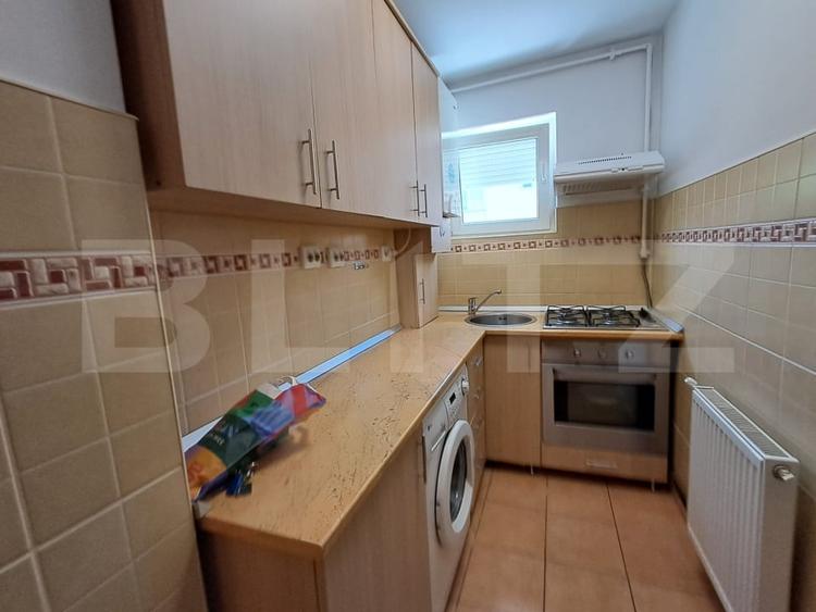 Apartament cu 3 camere decomandat, mobilat în Sighișoara
