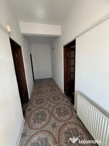Apartament cu 2 camere decomandat în Gării