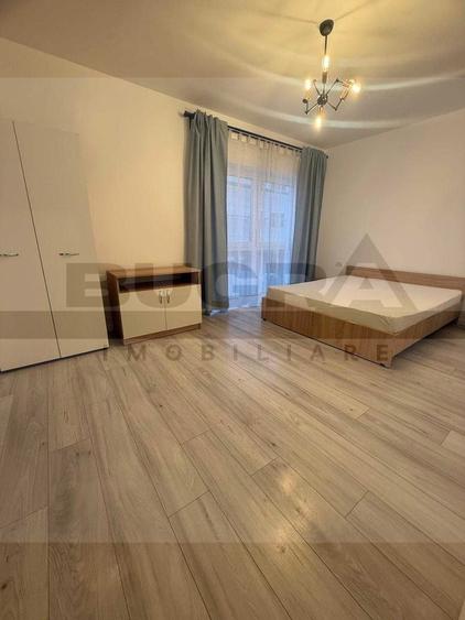 Duplex cu 4 camere cu Canalizare în Exterior Vest