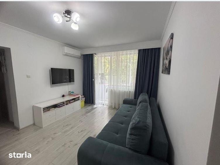 Apartament cu 2 camere în Craiovei