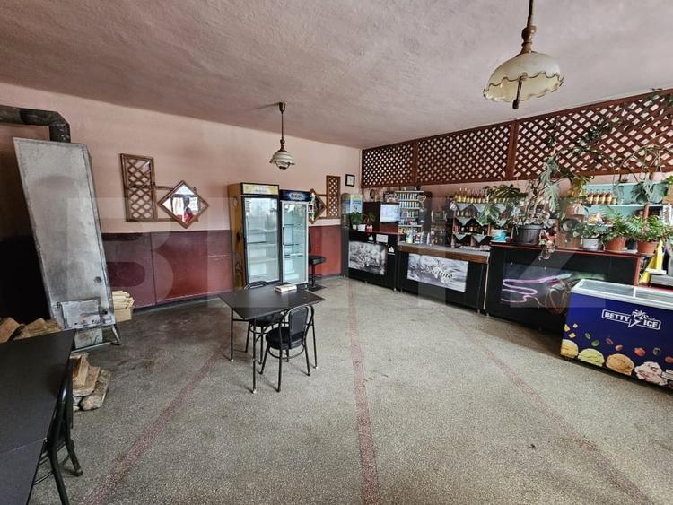 Spațiu comercial, de 266 mp, în Năsăud