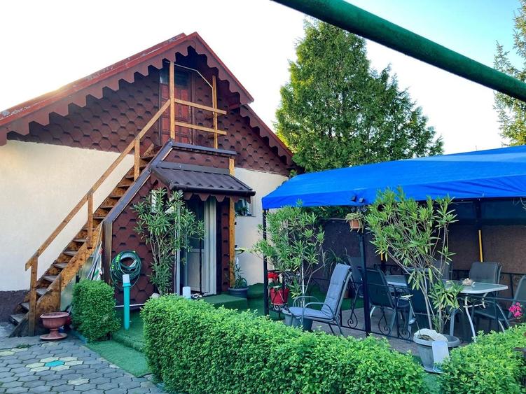 Casă individuală cu 5 camere cu Canalizare în Bartolomeu