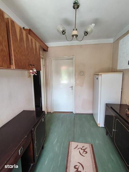 Apartament cu 3 camere în Micro 9