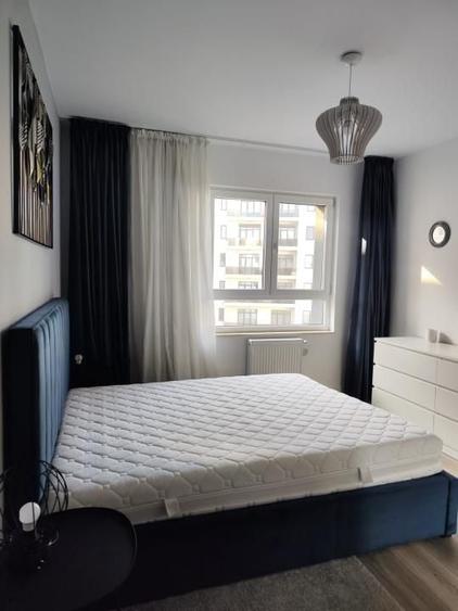 Apartament cu 3 camere decomandat, mobilat în Calea Călărașilor