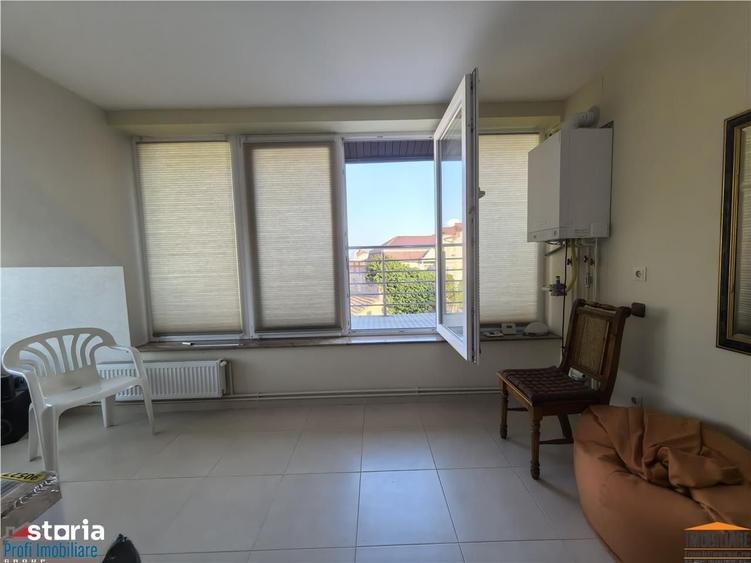 Casă cu Teren 621 Mp în Elisabetin