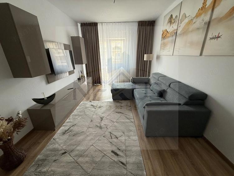 Apartament cu 2 camere decomandat, mobilat în Metalurgiei