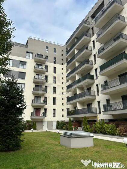 Apartament cu 3 camere decomandat în Domenii