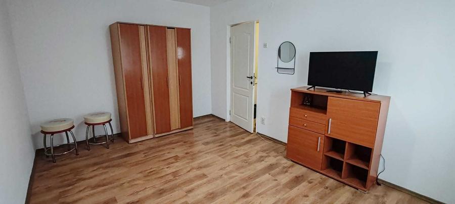 Apartament cu 2 camere decomandat în Prelungirea Ghencea
