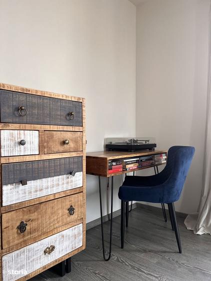 Apartament cu 2 camere decomandat în Vitan