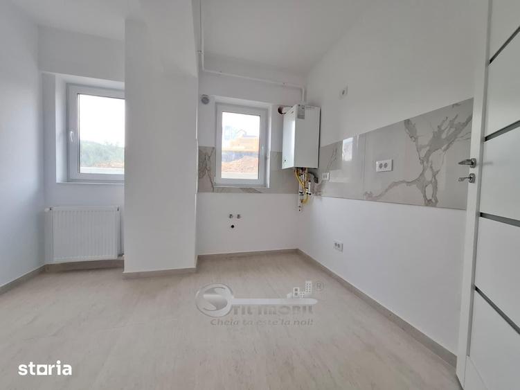 Apartament cu 3 camere decomandat în Galata