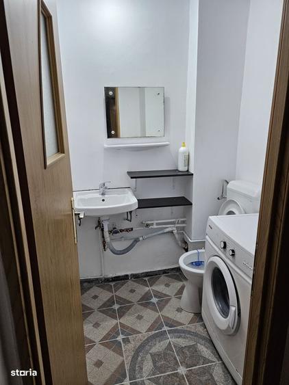 Apartament cu 3 camere decomandat în Griviței