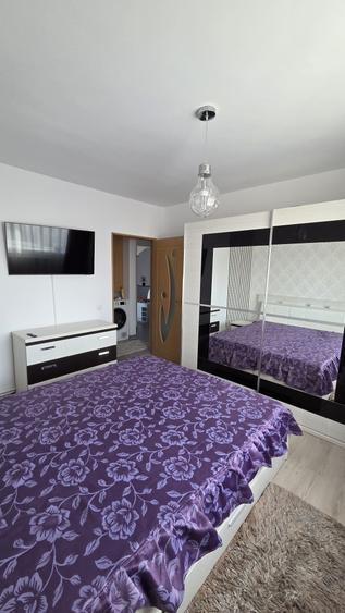 Apartament cu 3 camere decomandat în Șelimbăr