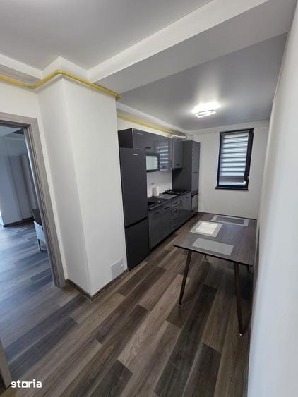 Apartament cu 2 camere în Micro 17